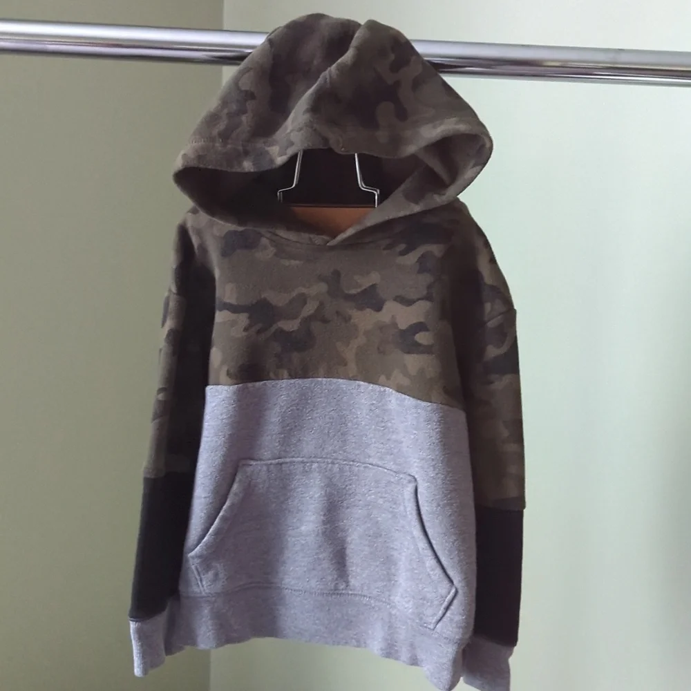 Jumping Beans Camo Hoodie gray green 4t